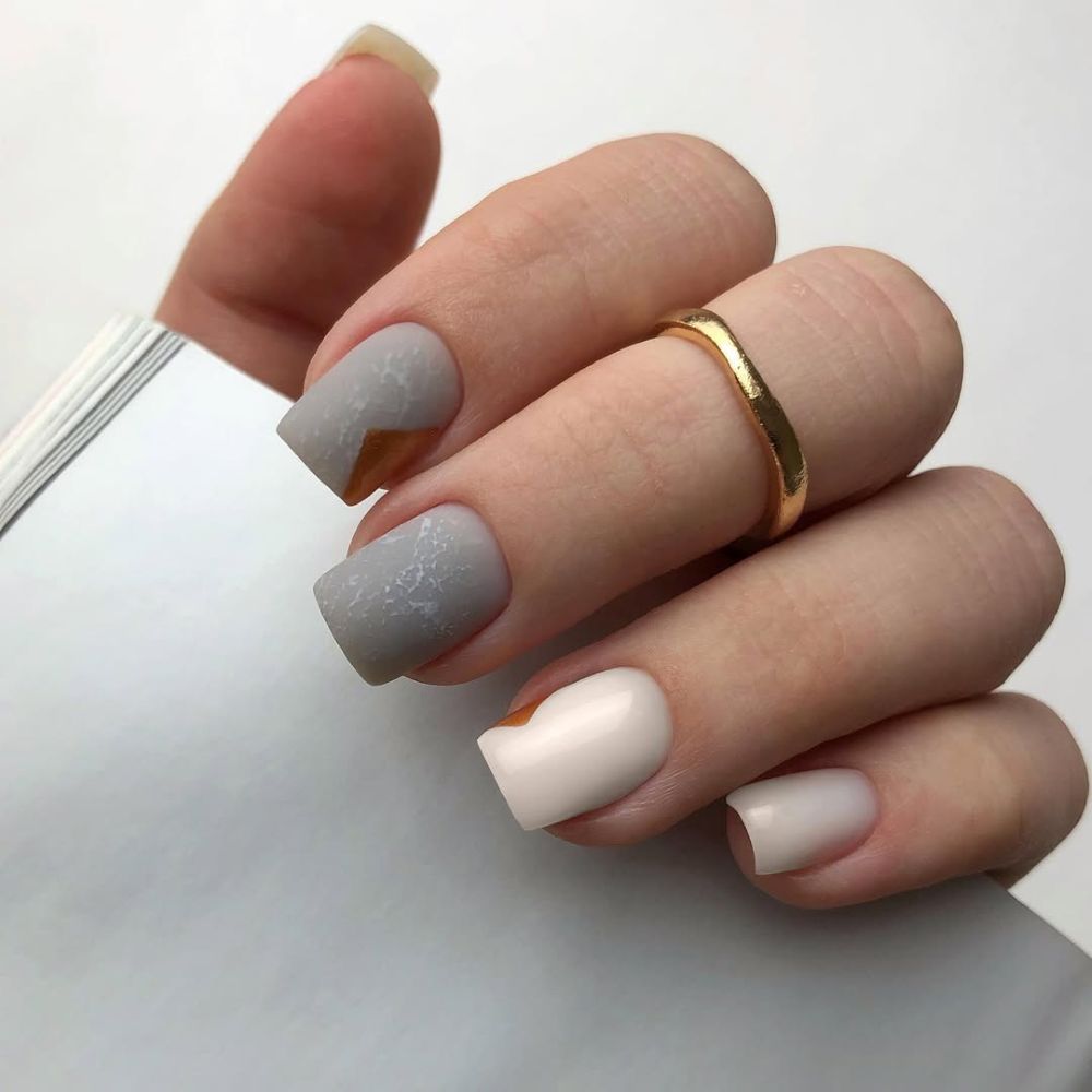 Цветна каучукова основа Harmony Smoke  Лавандулово сив  8 мл.