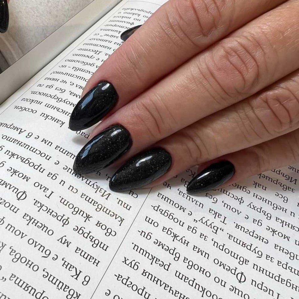 Гел лак №105 BW Черно сияние 12 мл.